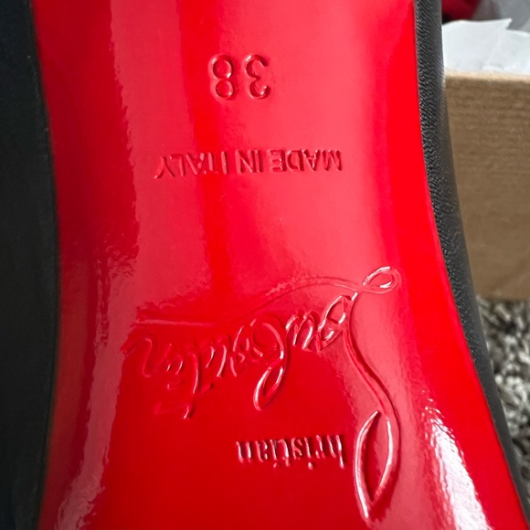 Christian Louboutin Pigalle kid leather size 38 US 7.5 EUC soft leather - Picture 9 of 10